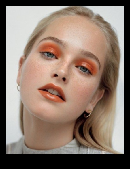 Fard de pleoape uimitor arată pentru fiecare vârstă Un ghid pentru adaptarea rutinei de machiaj 5 Fard de pleoape pentru toate vârstele: Adaptează-ți rutina de machiaj pe măsură ce îmbătrânești