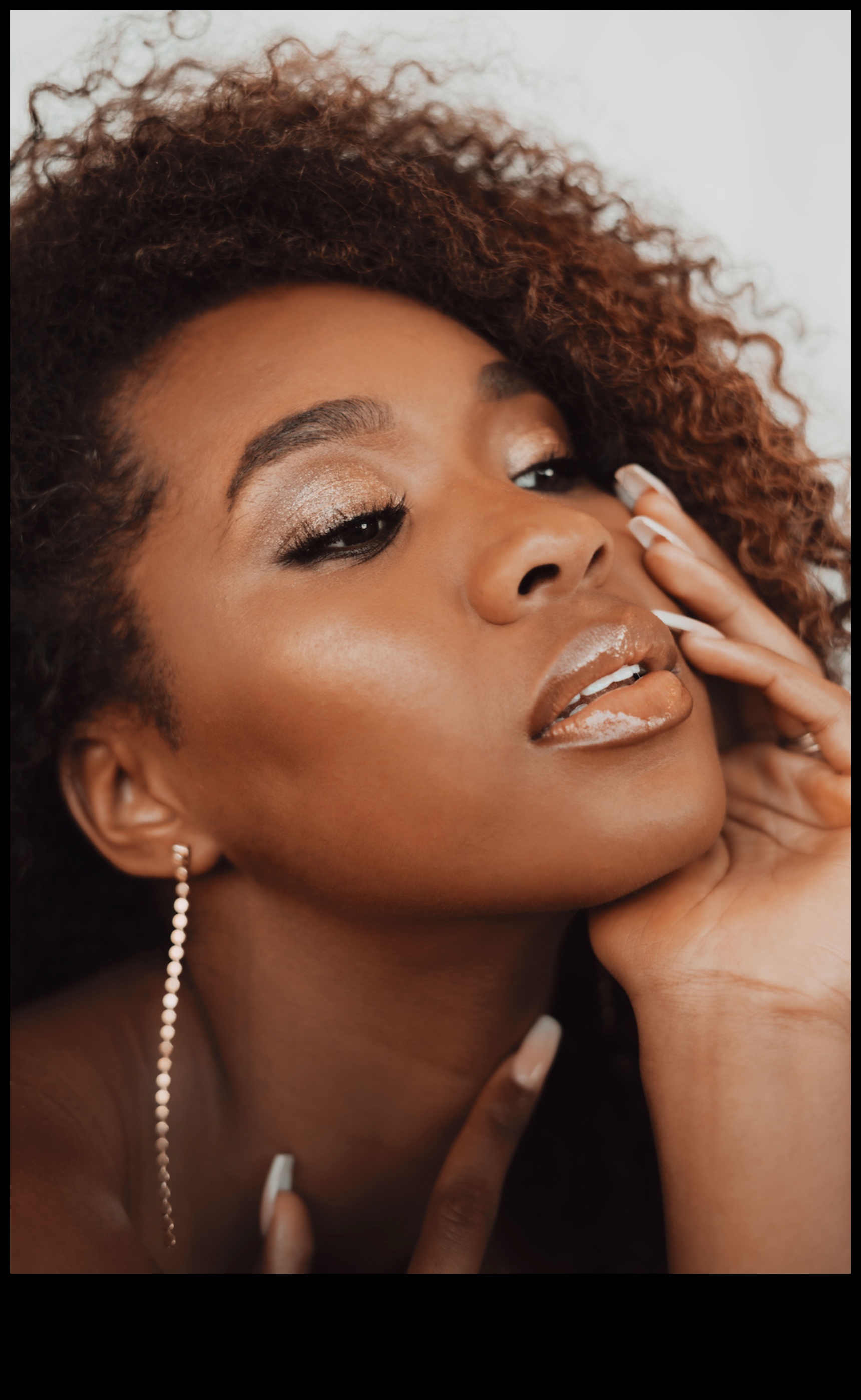 Machiaj glam pentru fotografie Cum să captezi o frumusețe perfectă 5 Machiaj glam pentru fotografie: sfaturi pentru o frumusețe perfectă